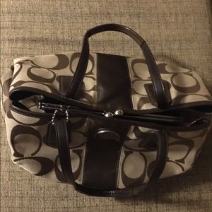 listing-status-banner